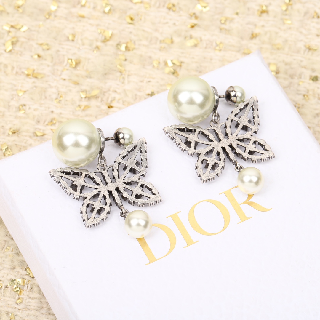 【DIOR】ディオール  ファッションスタイルのイヤリング-BRAND OFF