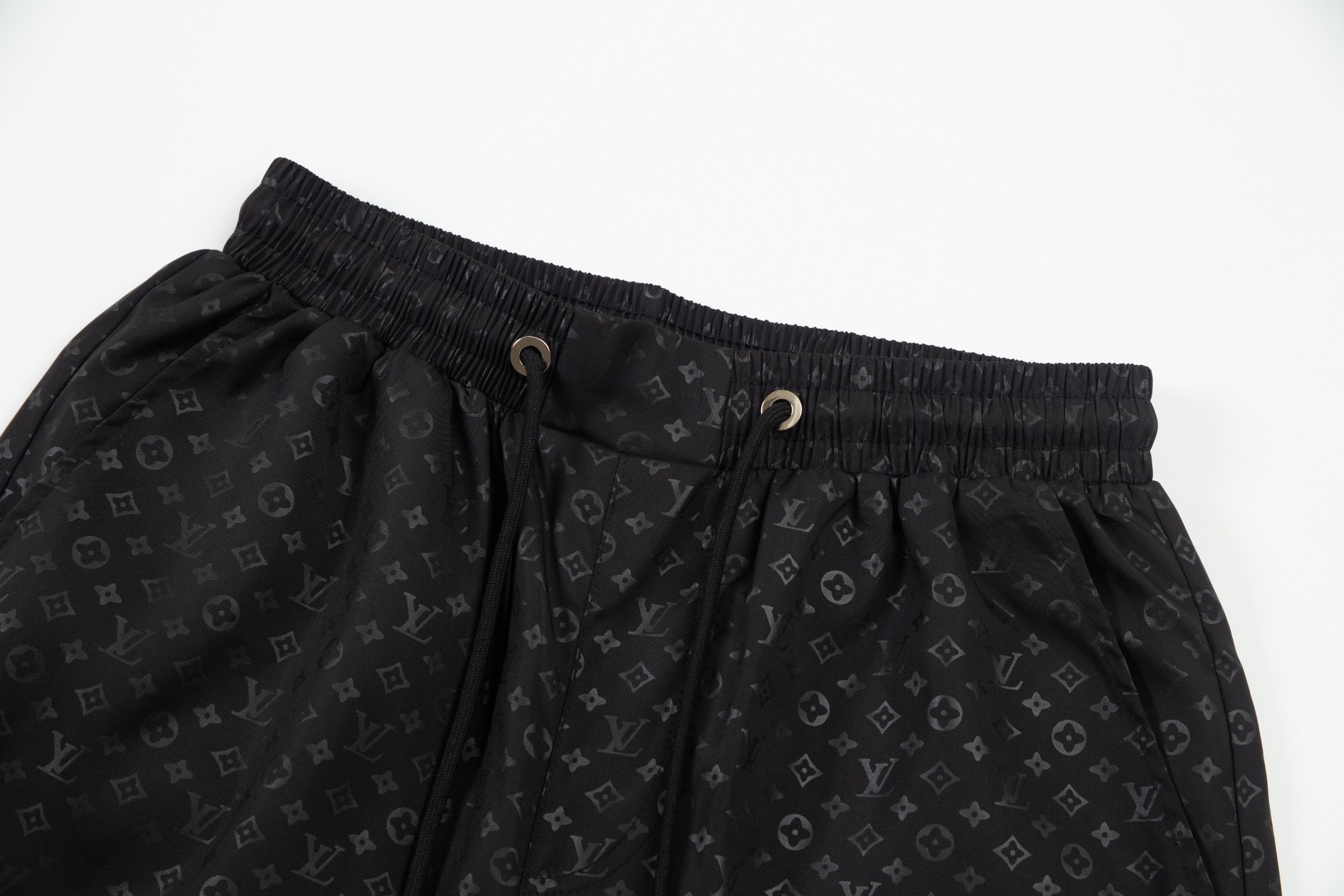 【LOUIS VUITTON  公式旗艦店】ルイヴィトン   ショートパンツ  ご好評に付き再入荷！-BRAND OFF