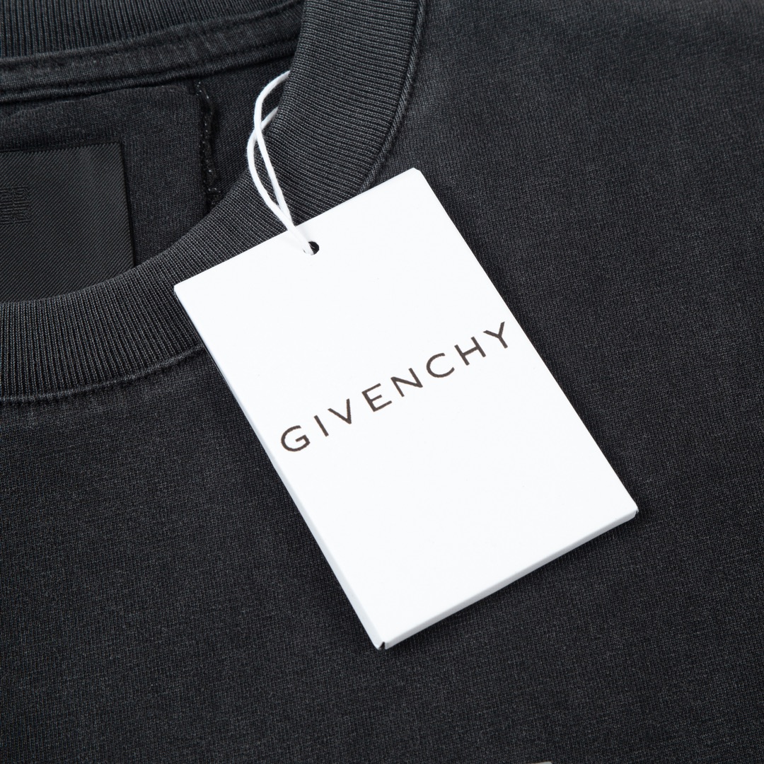 【2026】【GIVENCHY  公式旗艦店】ジバンシー   Tシャツご好評に付き再入荷！-BRAND OFF