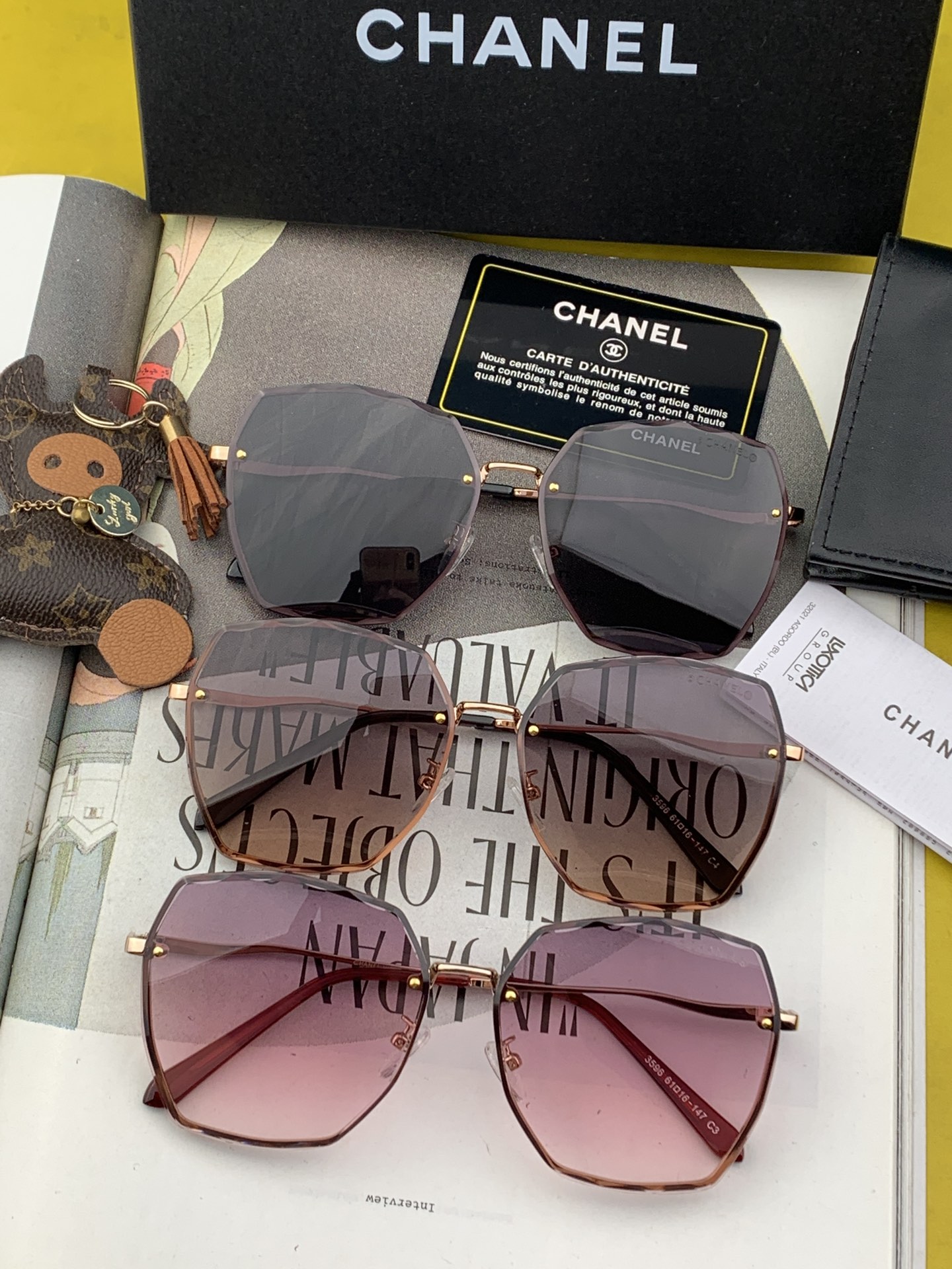 CHANEL( シャネル) サングラス-BRAND OFF