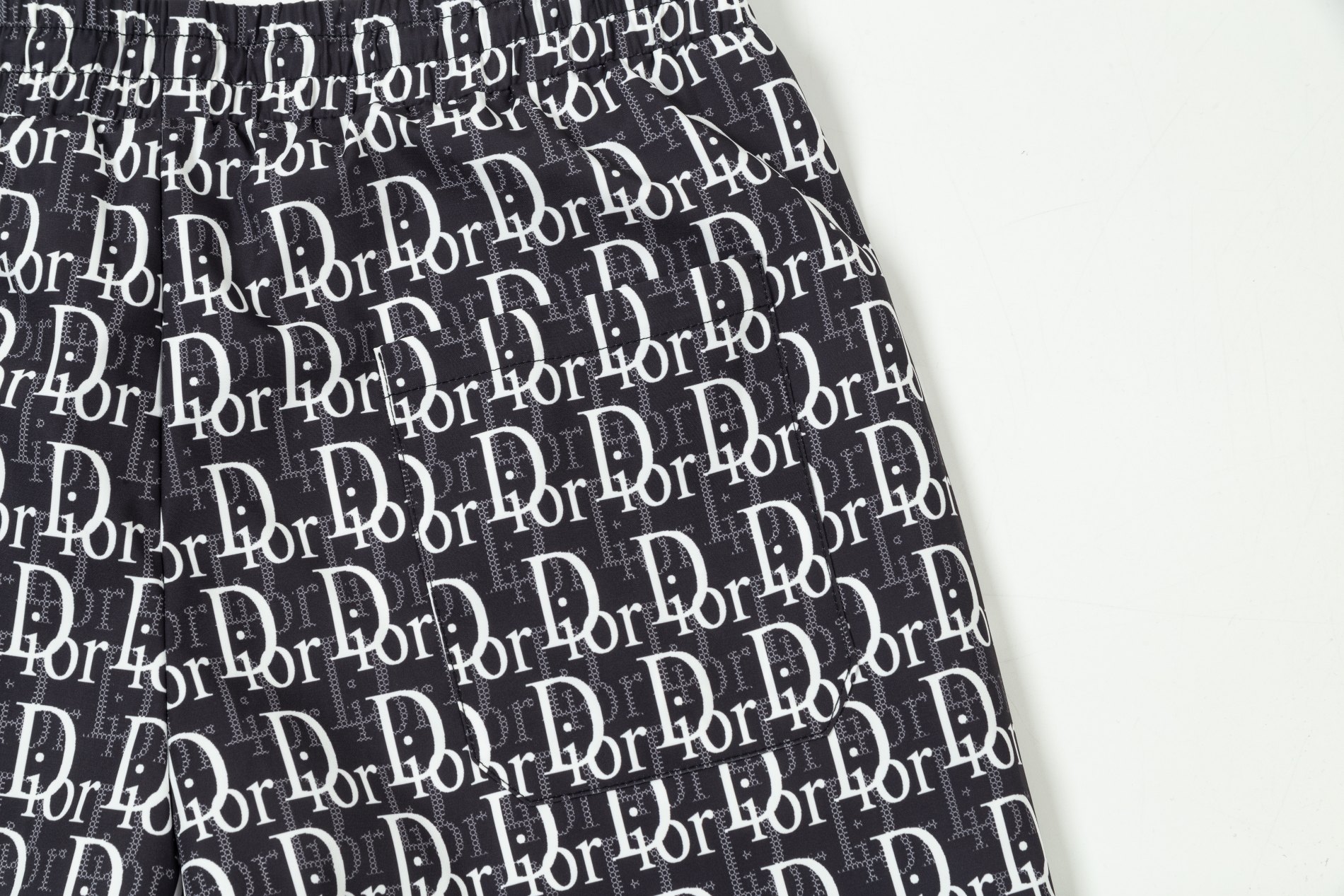 【DIOR  公式旗艦店】ディオール  ショートパンツ  ご好評に付き再入荷！-BRAND OFF