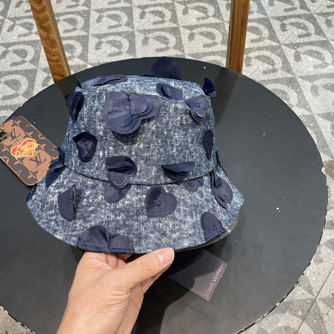 【LOUIS VUITTON ルイヴィトン】フィッシャーマンズハット-BRAND OFF