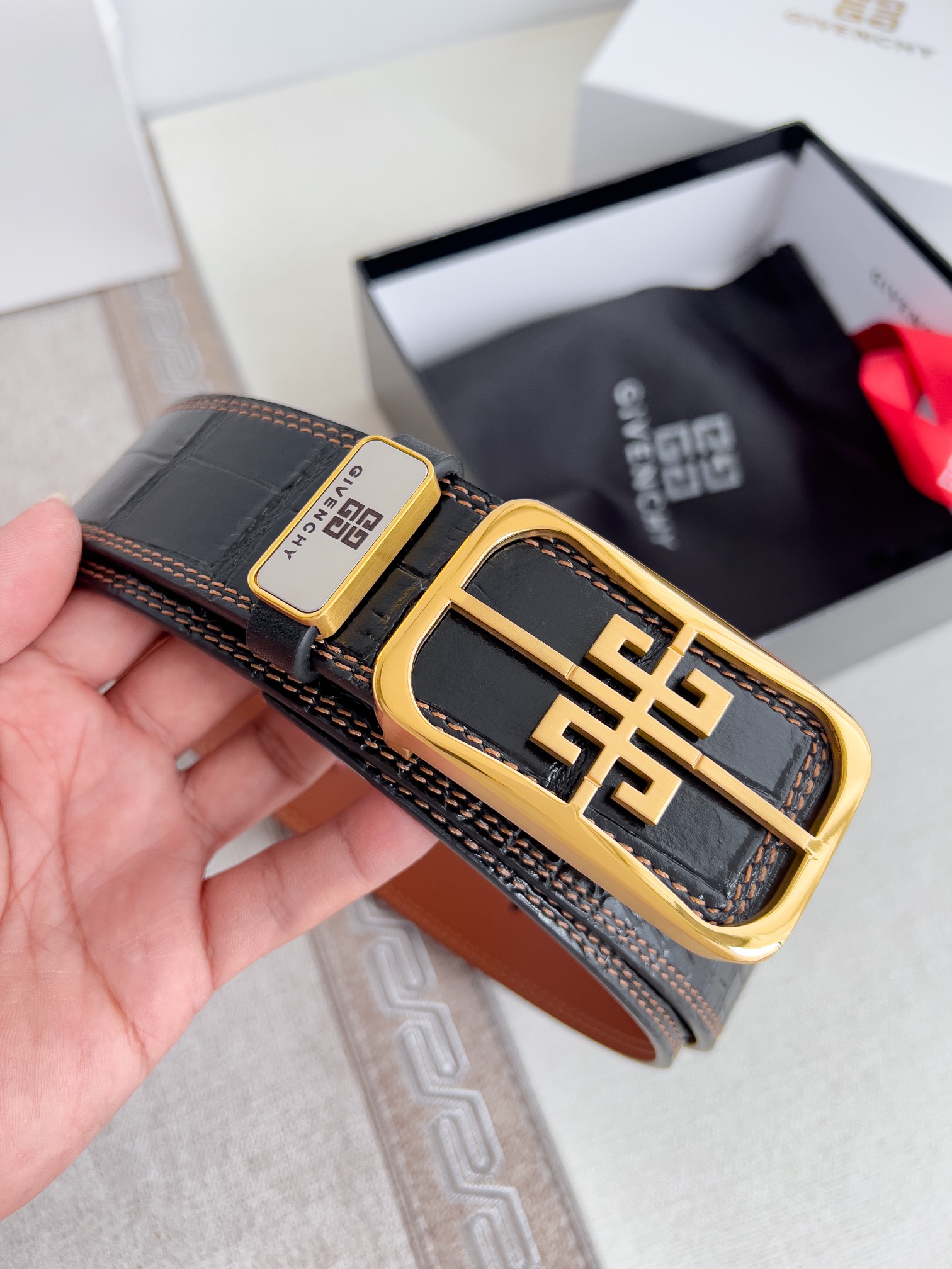 【GIVENCHY】(ジバンシー) 3.8cmベルト メンズ 240903-BRAND OFF
