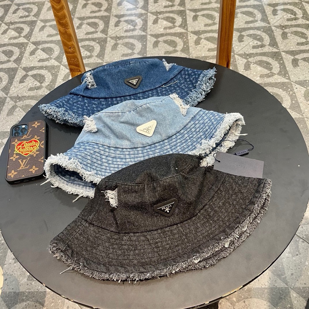 PRADA (プラダ)フィッシャーマンズハット 240904-BRAND OFF