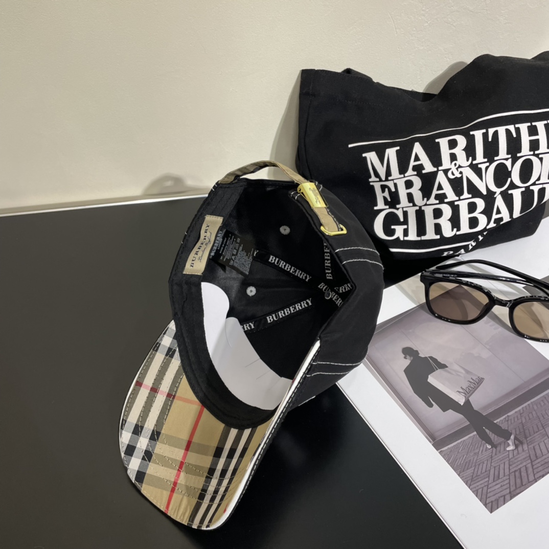 【2026】【BURBERRY  バーバリー】【数量限定】 野球帽 / ハット 241011-BRAND OFF