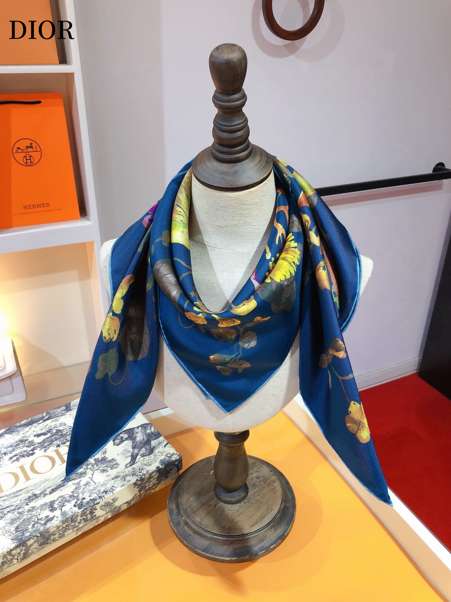 【DIOR  ディオール 】スカーフ90*90cm  241108-BRAND OFF