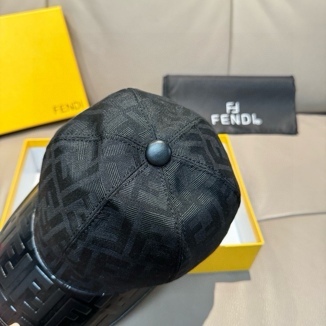 【FENDI  フェンディ】【数量限定】 野球帽 / ハット   241125-BRAND OFF