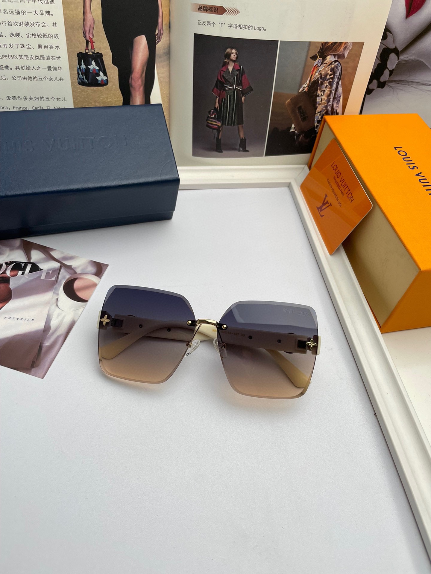 LOUIS VUITTON(ルイヴィトン ) サングラス-BRAND OFF