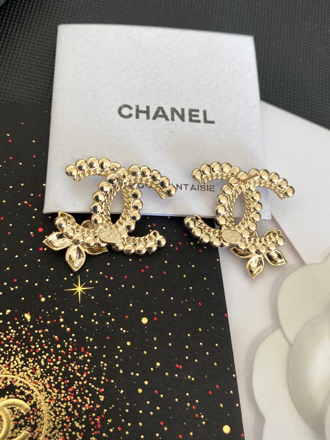 【CHANEL 】 シャネル   ファッションスタイルのイヤリング-BRAND OFF
