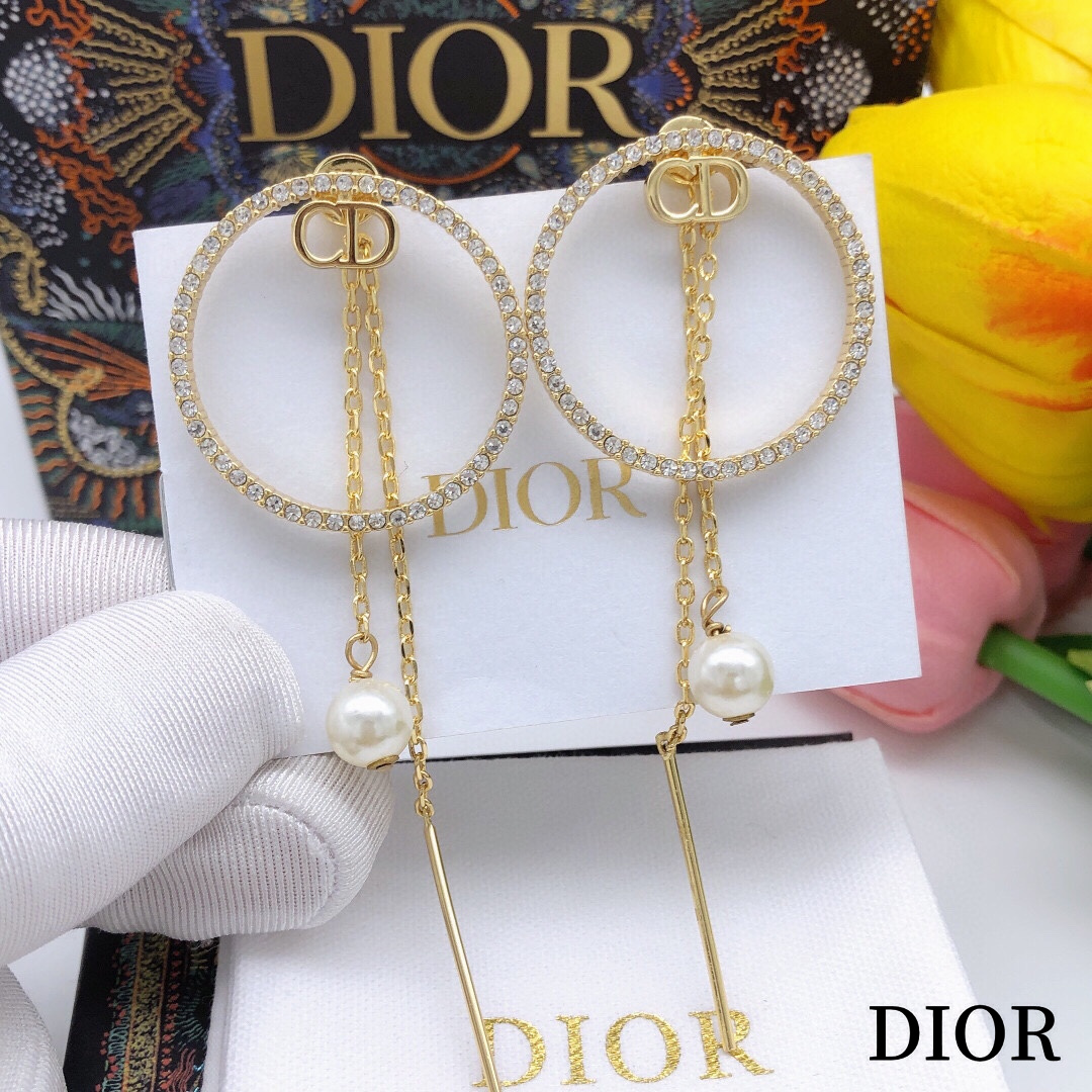 【DIOR】ディオール  ファッションスタイルのイヤリング-BRAND OFF