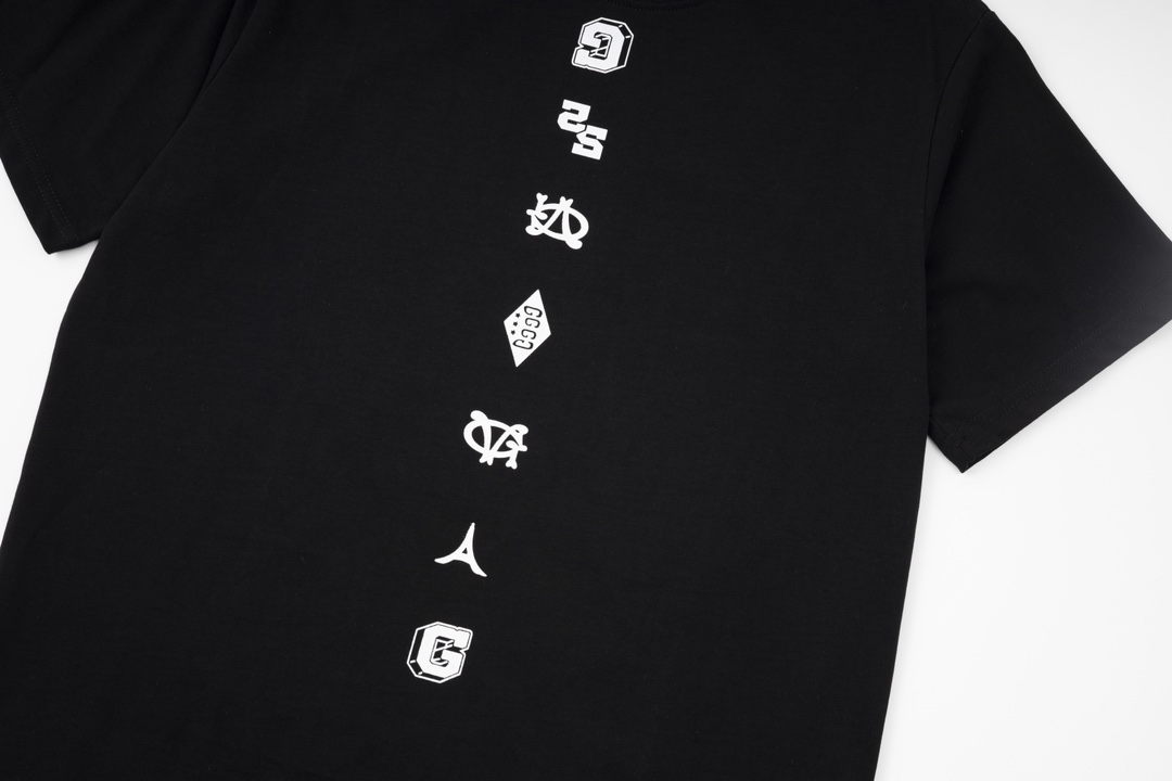 【2026】【GIVENCHY 公式旗艦店】ジバンシー   Tシャツ ご好評に付き再入荷！-BRAND OFF