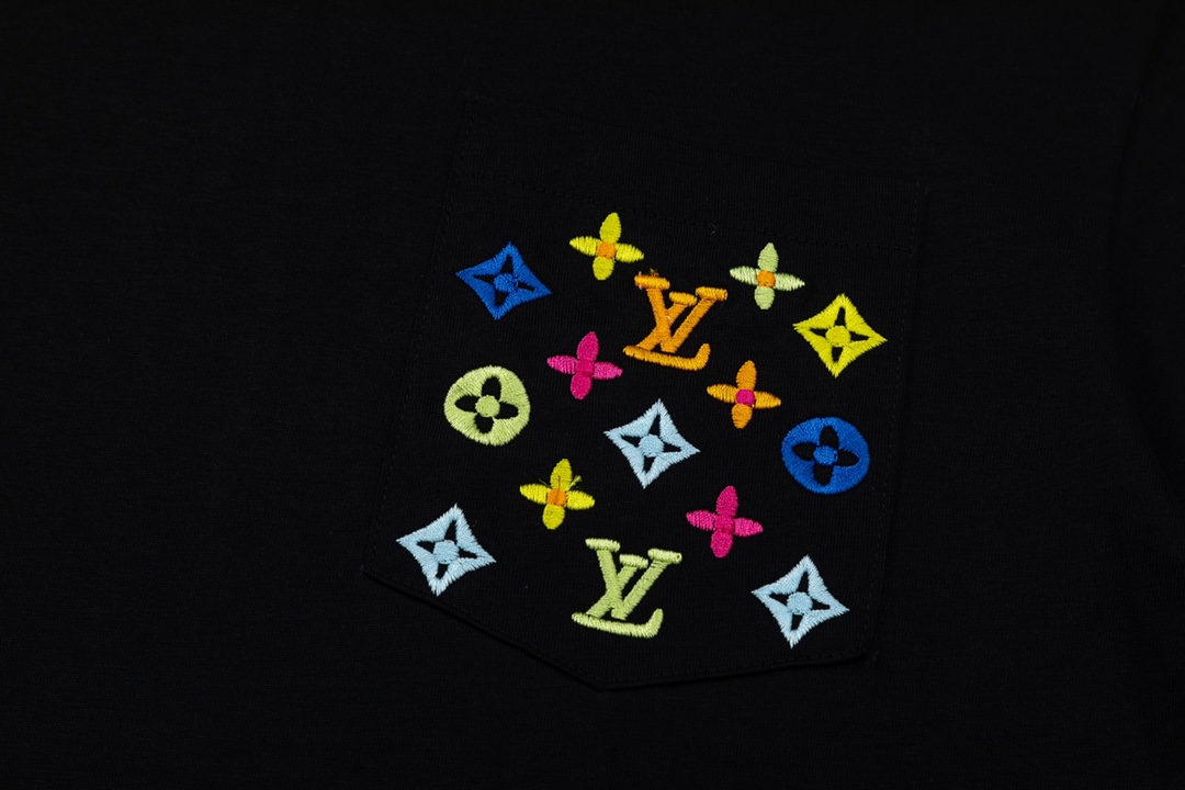 【2026】【LOUIS VUITTON  公式旗艦店】ルイヴィトン  Tシャツ  ご好評に付き再入荷！-BRAND OFF