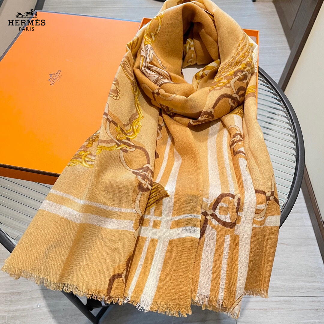 【HERMES エルメス 】スカーフ32*190CM-BRAND OFF