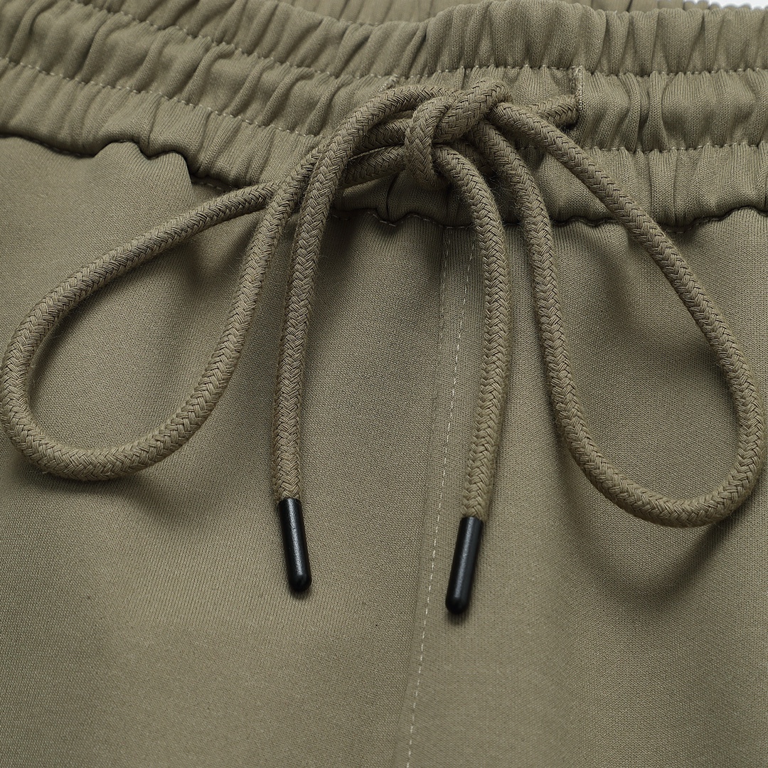 【PRADA  公式旗艦店】プラダ  ショートパンツ  ご好評に付き再入荷！-BRAND OFF