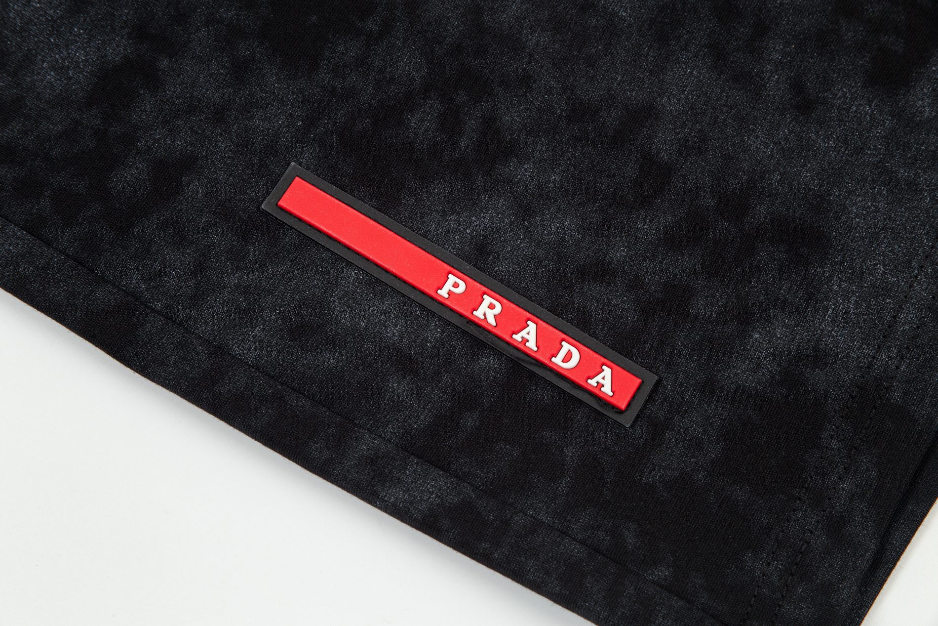 【PRADA  公式旗艦店】プラダ  ショートパンツ  ご好評に付き再入荷！-BRAND OFF