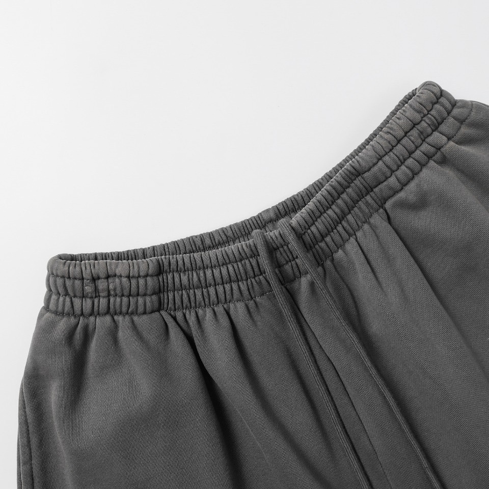 【BALENCIAGA  公式旗艦店】バレンシアガ  ショートパンツご好評に付き再入荷！-BRAND OFF