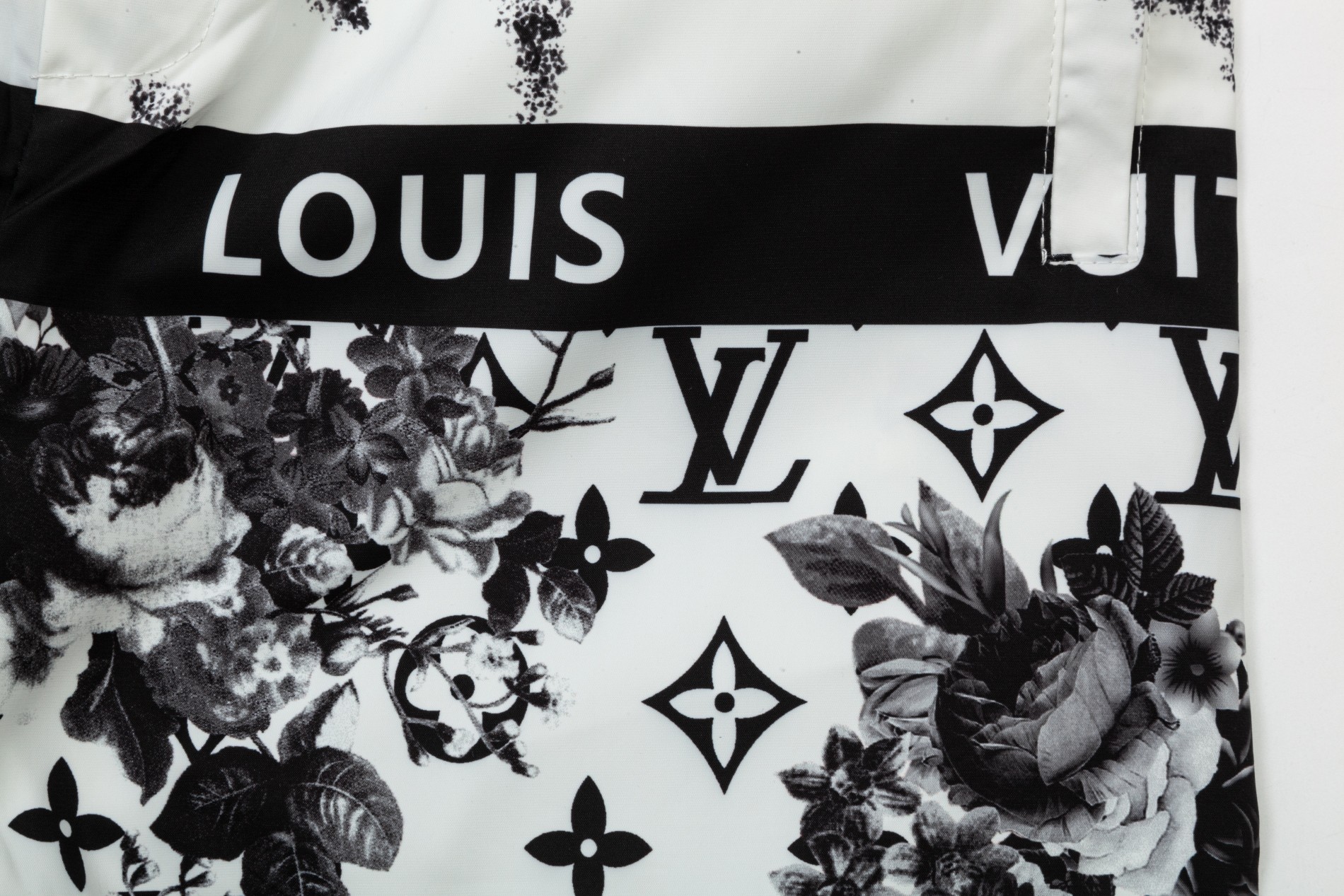 【LOUIS VUITTON  公式旗艦店】ルイヴィトン  ショートパンツご好評に付き再入荷 24613-BRAND OFF