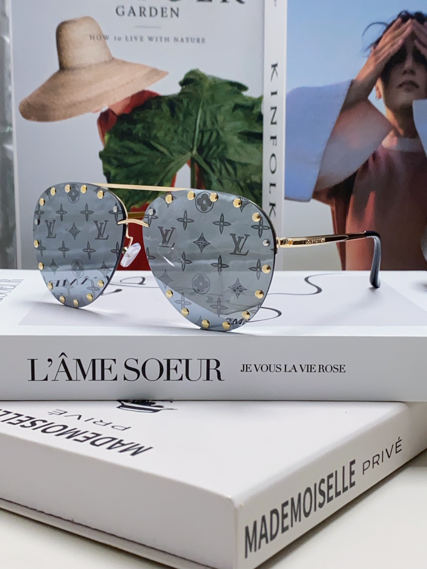 LOUIS VUITTON(ルイヴィトン) サングラス 24706-BRAND OFF
