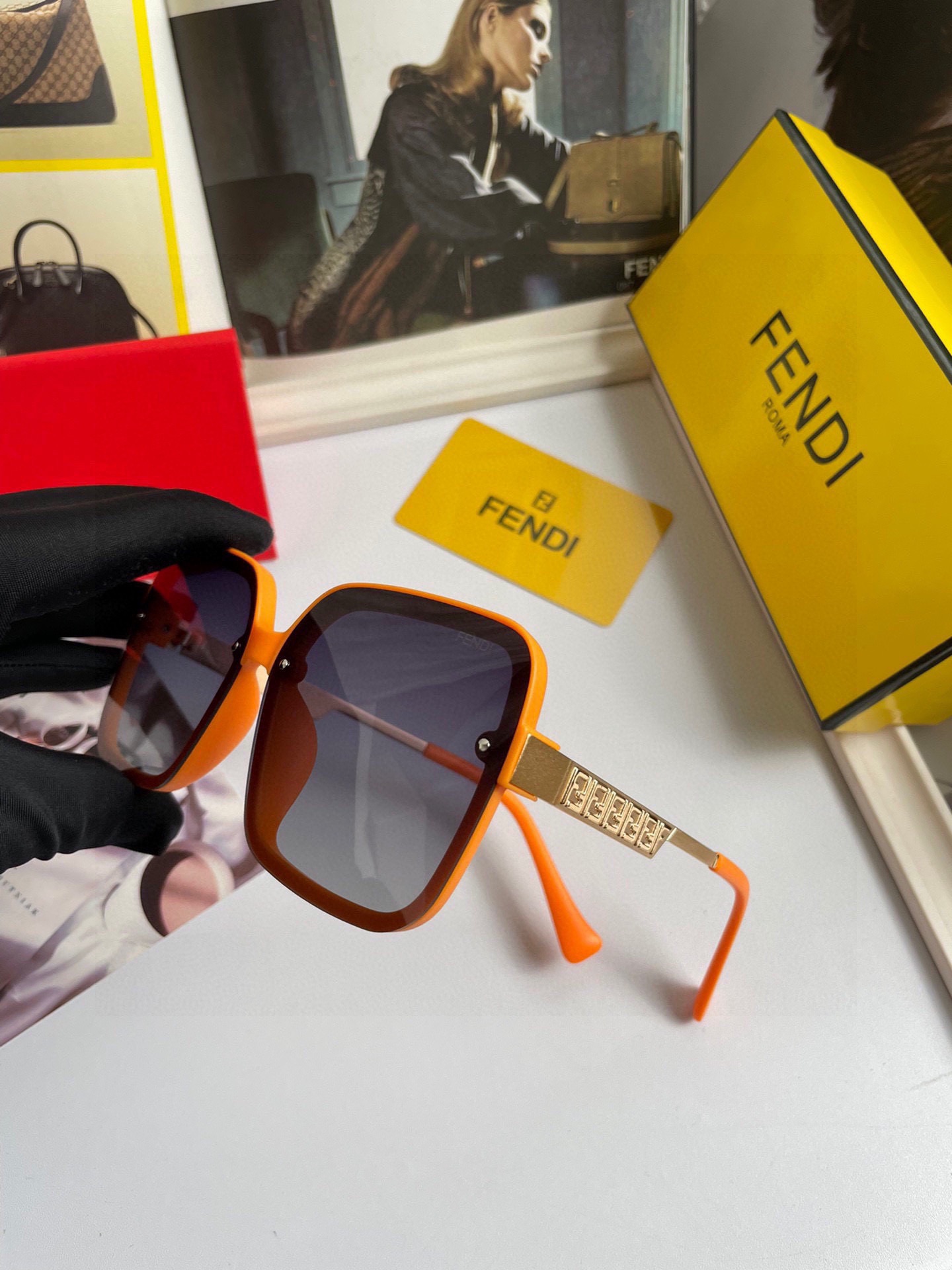 FENDI(フェンディ ) サングラス 24706-BRAND OFF
