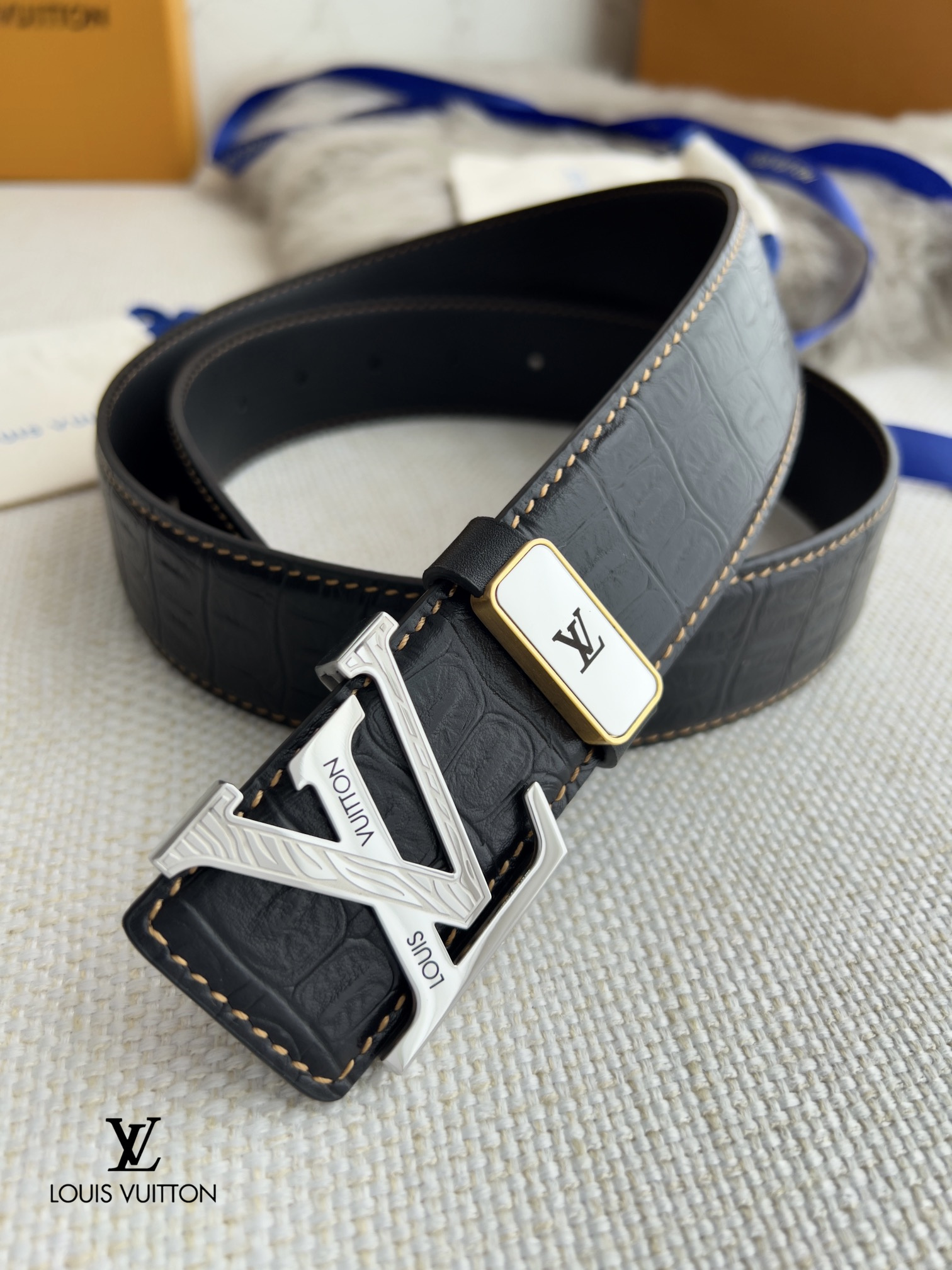 【2026】LV【LOUIS VUITTON】(ルイヴィトン) 3.8cmベルト メンズ  24706-BRAND OFF