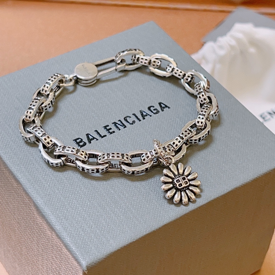 【BALENCIAGA】ブレスレット、ファッションシンプルなスタイル  240814-BRAND OFF