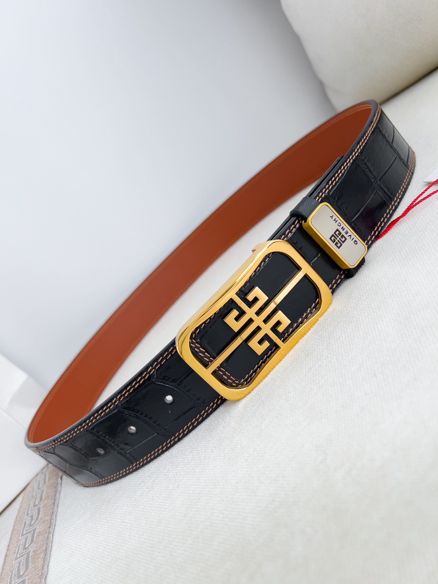 【GIVENCHY】(ジバンシー) 3.8cmベルト メンズ 240903-BRAND OFF