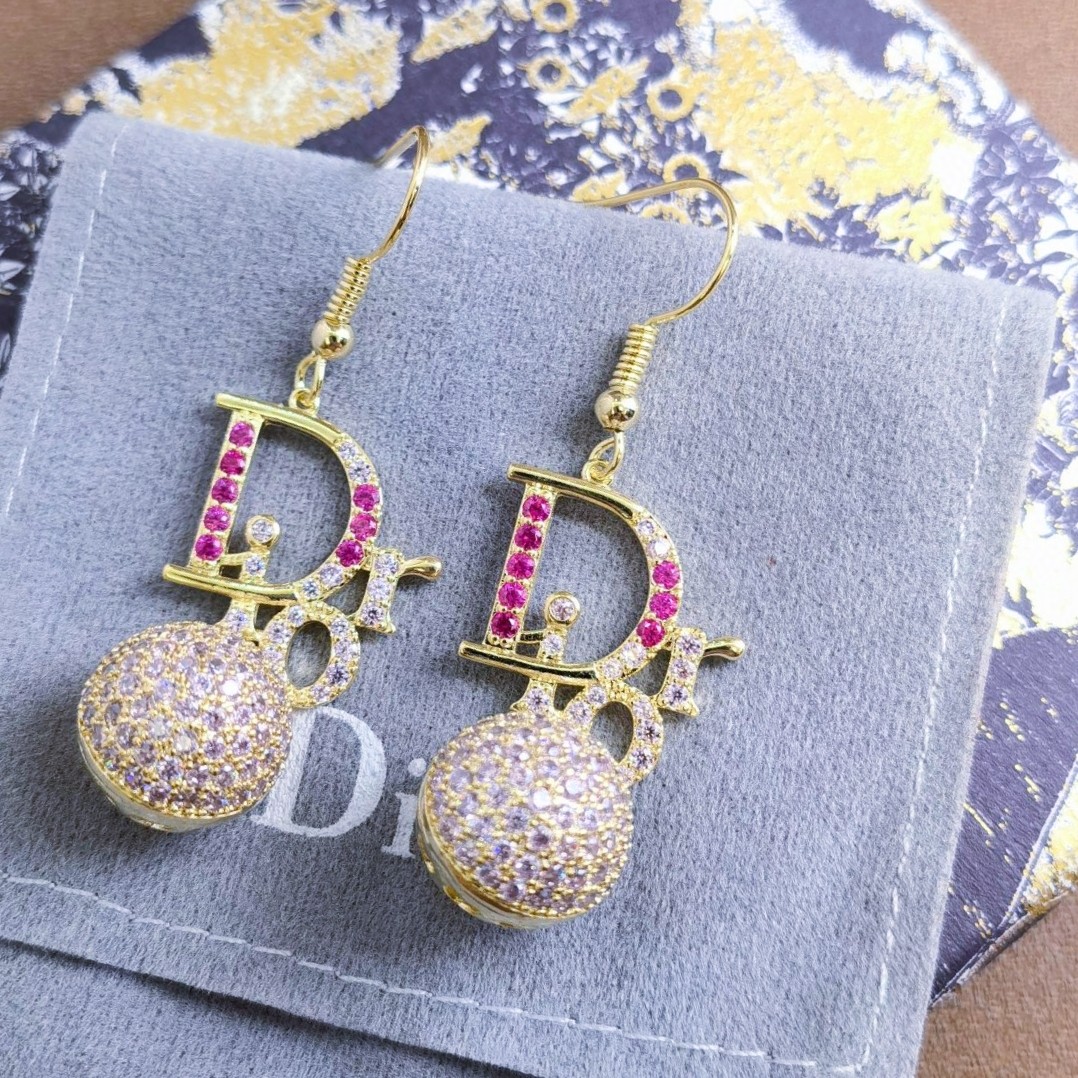 【DIOR】ディオール  ファッションスタイルのイヤリング-BRAND OFF