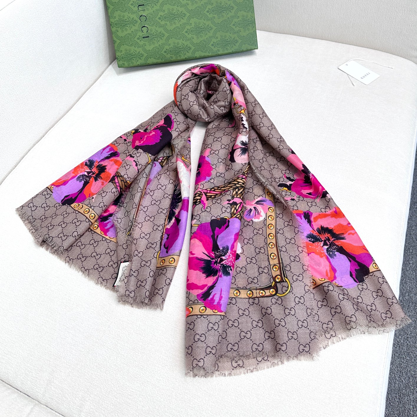 【GUCCI グッチ】スカーフ140*140CM  241108-BRAND OFF