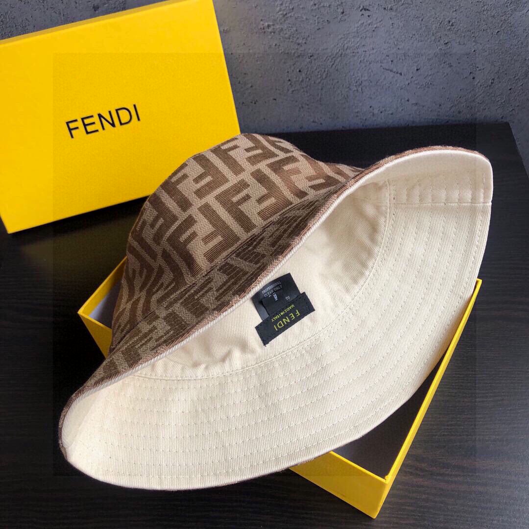 FENDI( フェンディ )フィッシャーマンズハット-BRAND OFF