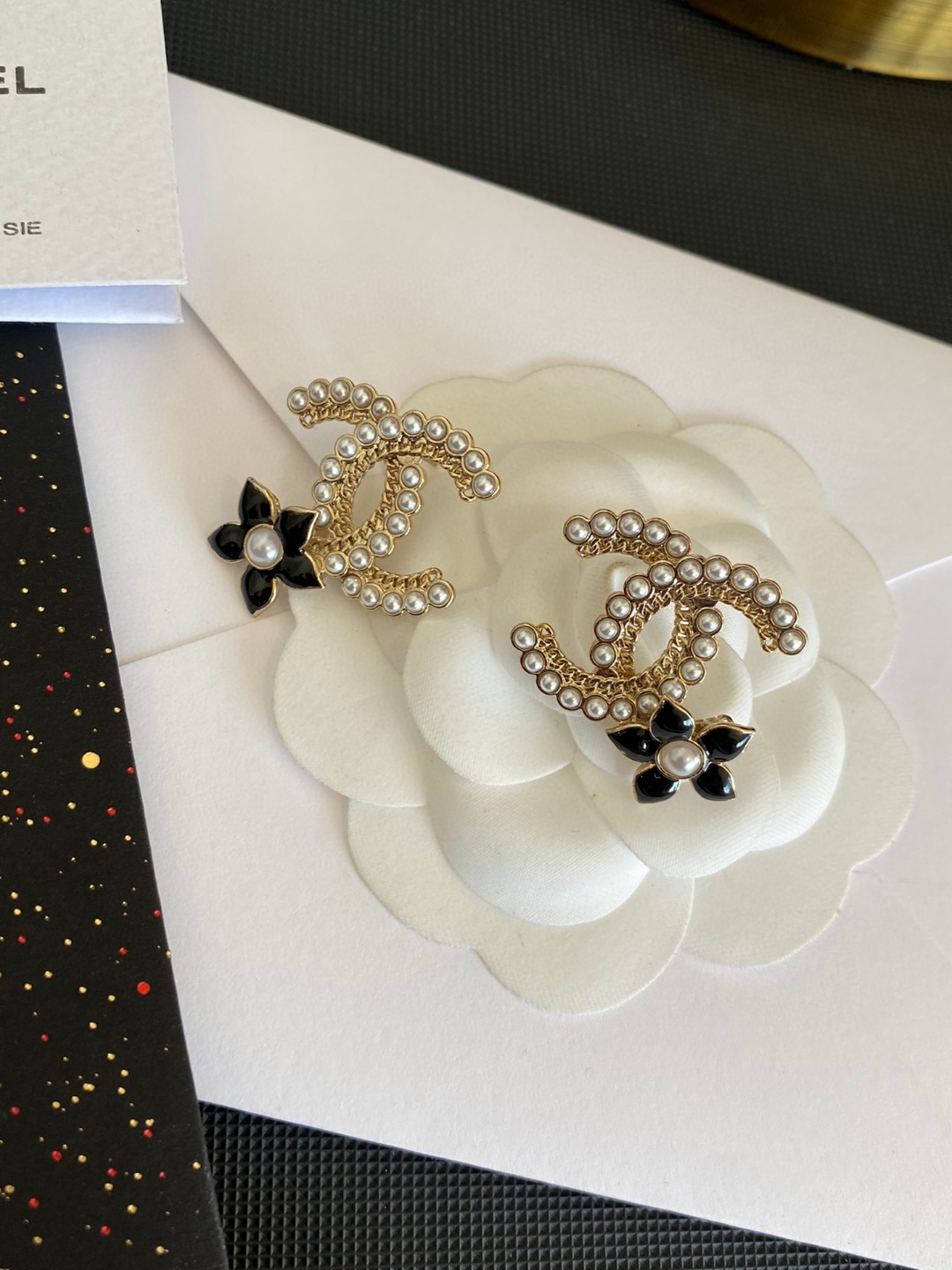【CHANEL 】 シャネル   ファッションスタイルのイヤリング-BRAND OFF