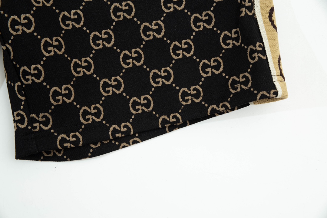 【GUCCI  公式旗艦店】クッチ   ショートパンツ  ご好評に付き再入荷！-BRAND OFF