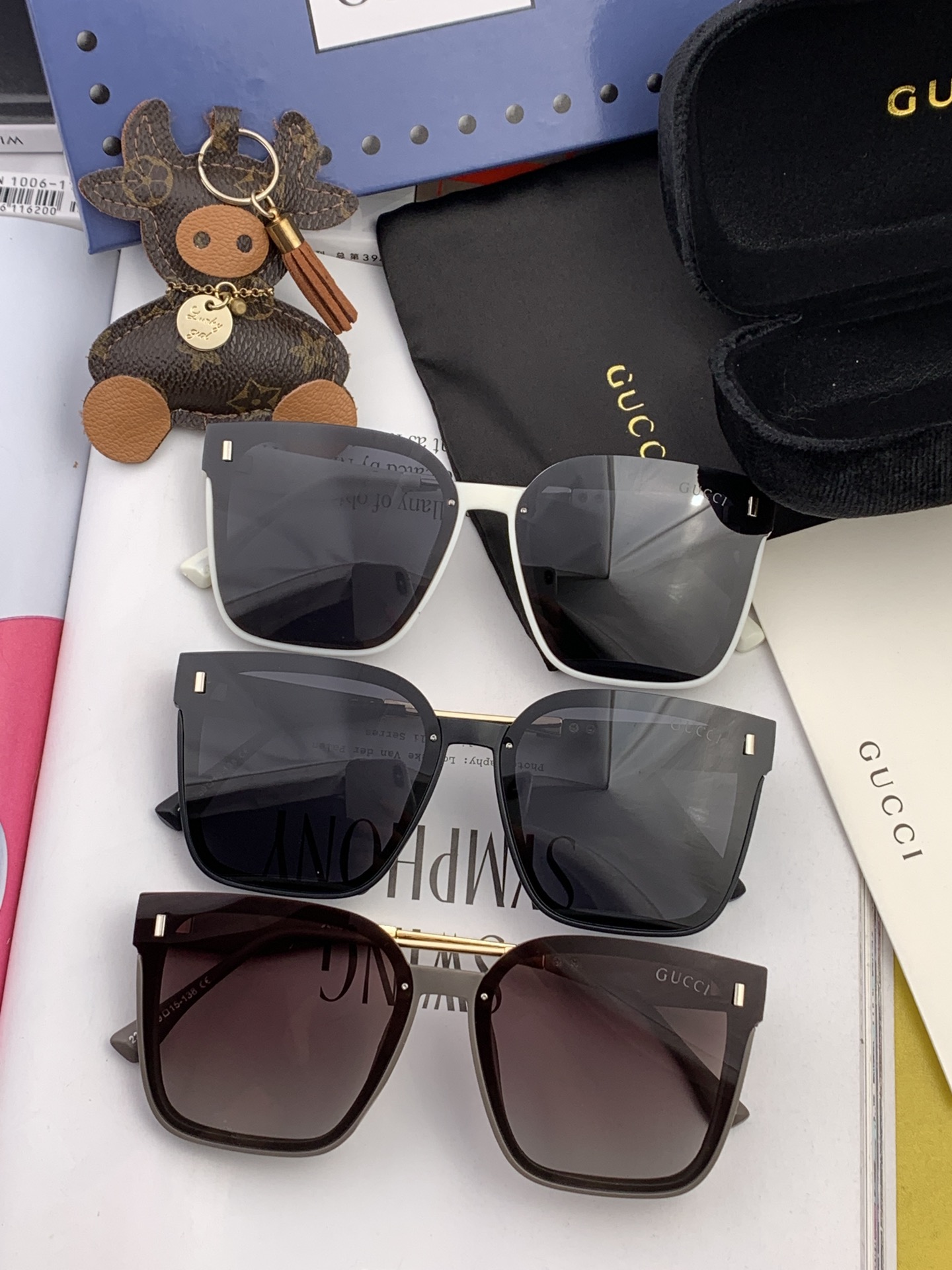 GUCCI(クッチ ) サングラス-BRAND OFF