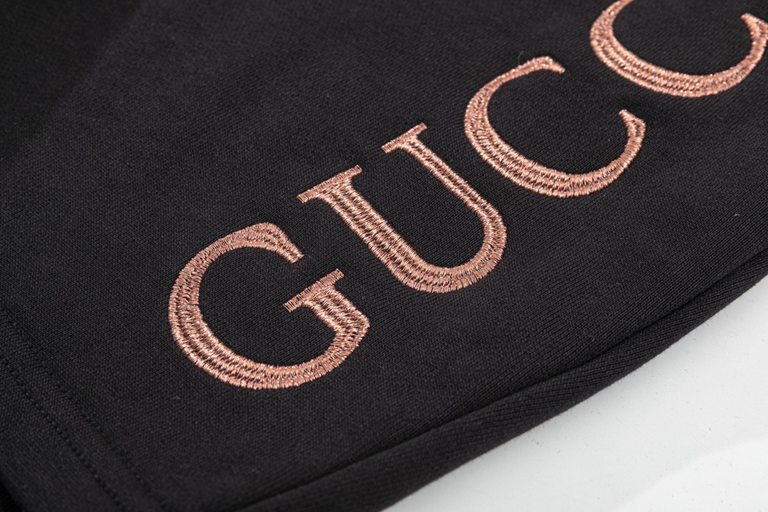 【GUCCI公式旗艦店】クッチ  ショートパンツ  ご好評に付き再入荷！-BRAND OFF
