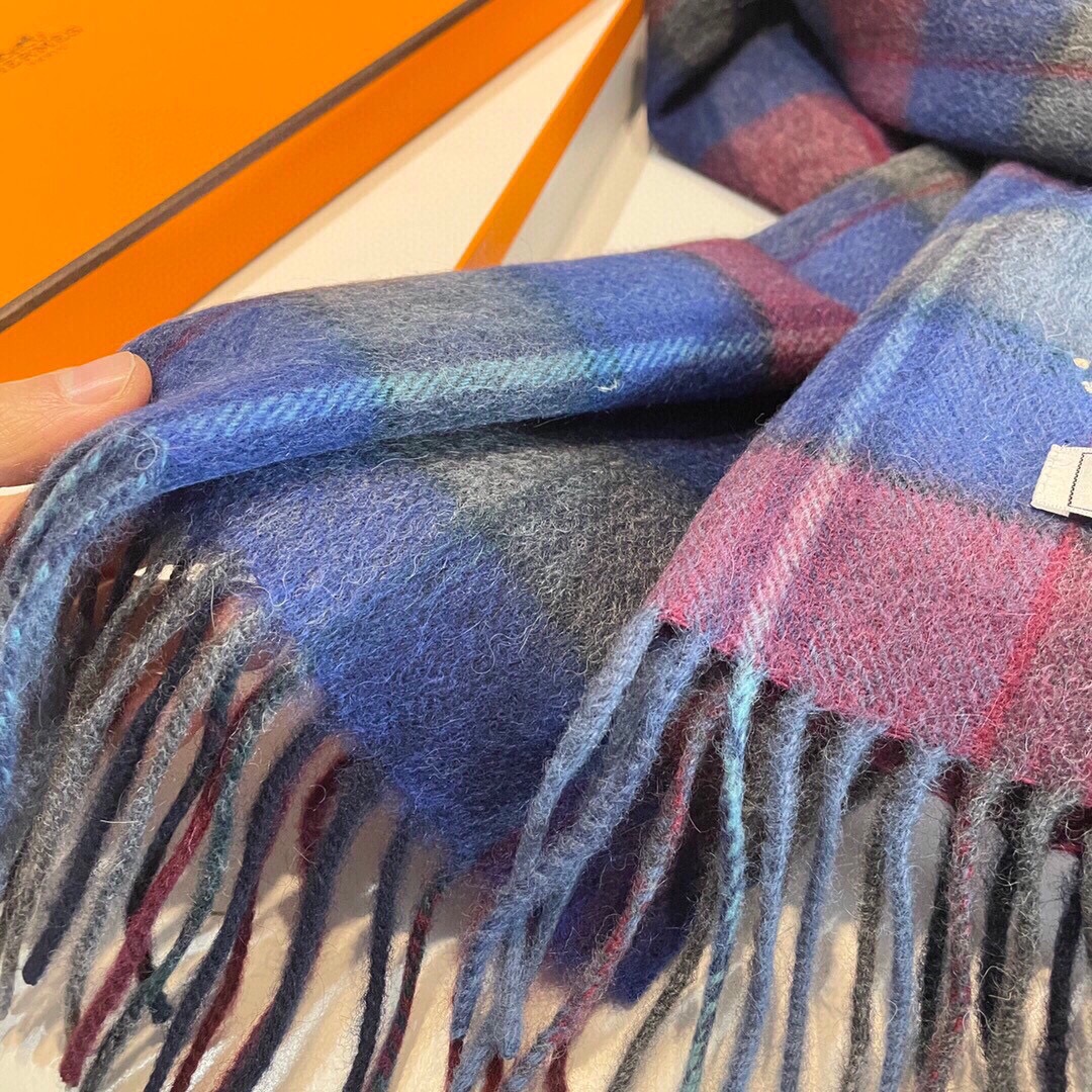 【HERMES エルメス 】スカーフ30*180CM-BRAND OFF