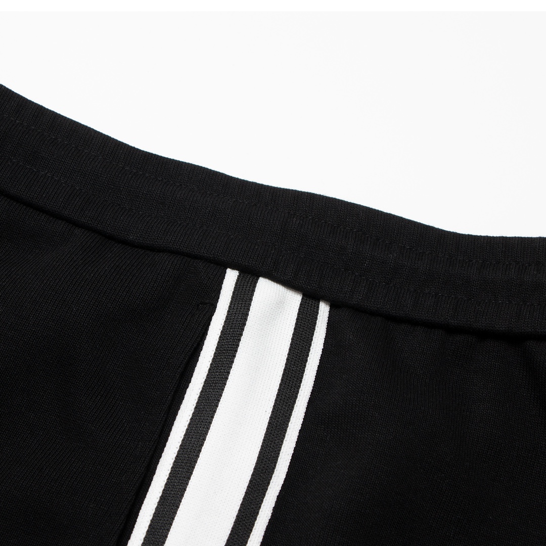 【2026】【CELINE 公式旗艦店】セリーヌ   ショートパンツ  ご好評に付き再入荷！-BRAND OFF
