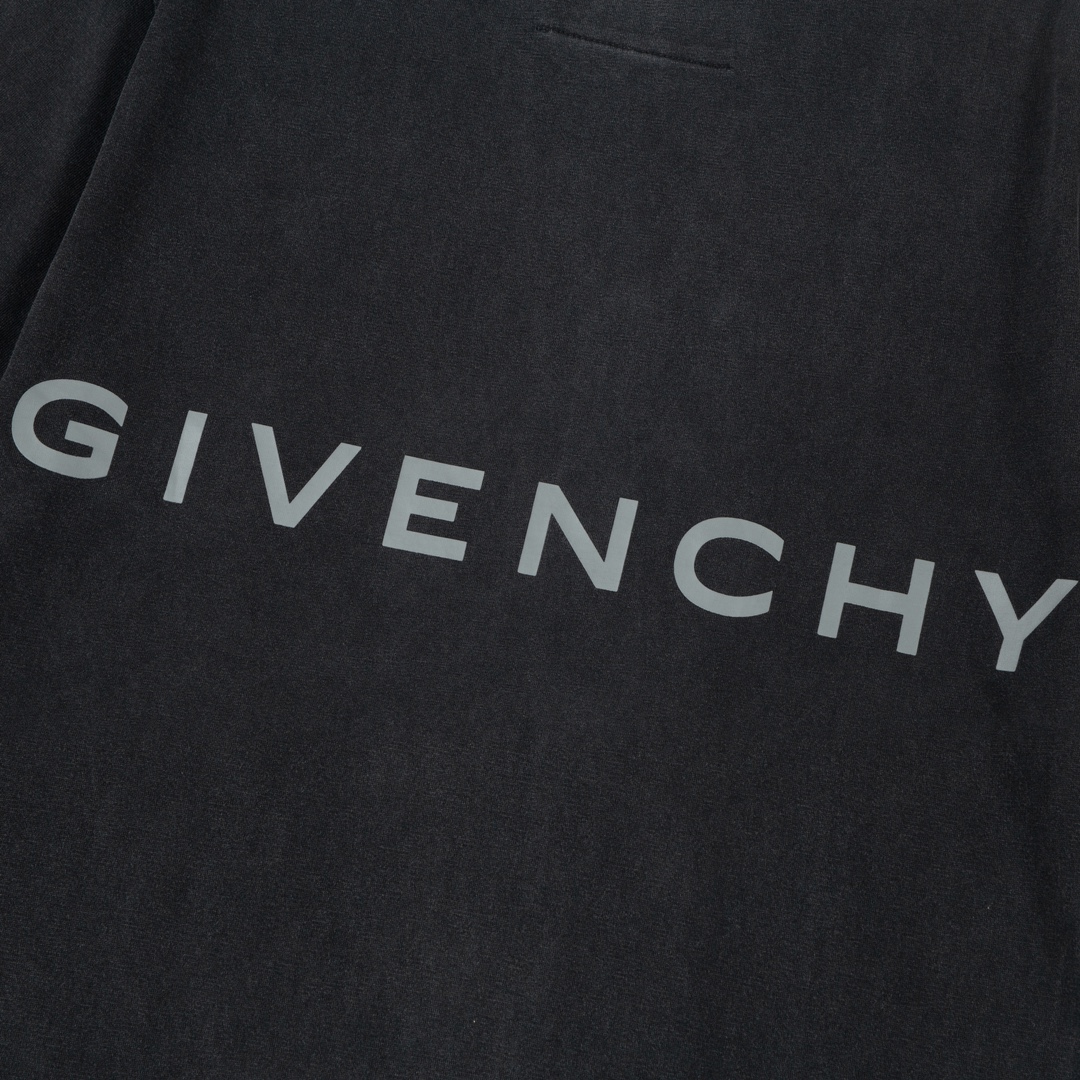 【2026】【GIVENCHY  公式旗艦店】ジバンシー   Tシャツご好評に付き再入荷！-BRAND OFF