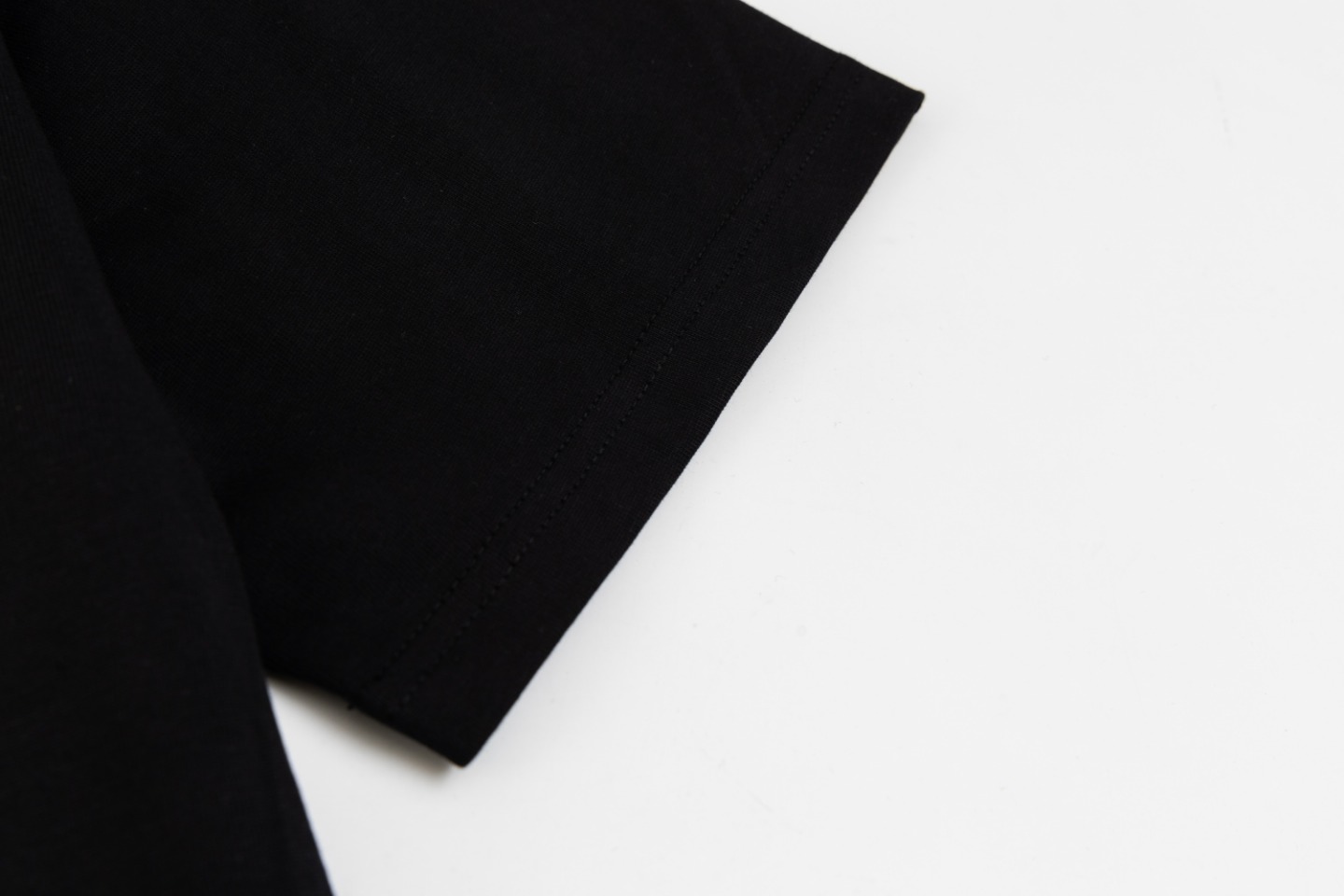 【CELINE  公式旗艦店】セリーヌ  Tシャツ ご好評に付き再入荷！-BRAND OFF