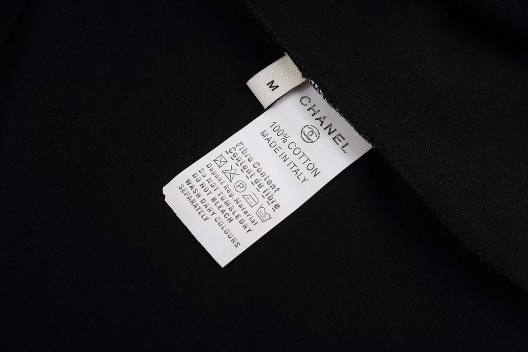 【CHANEL 公式旗艦店】シャネル  Tシャツ ご好評に付き再入荷！-BRAND OFF