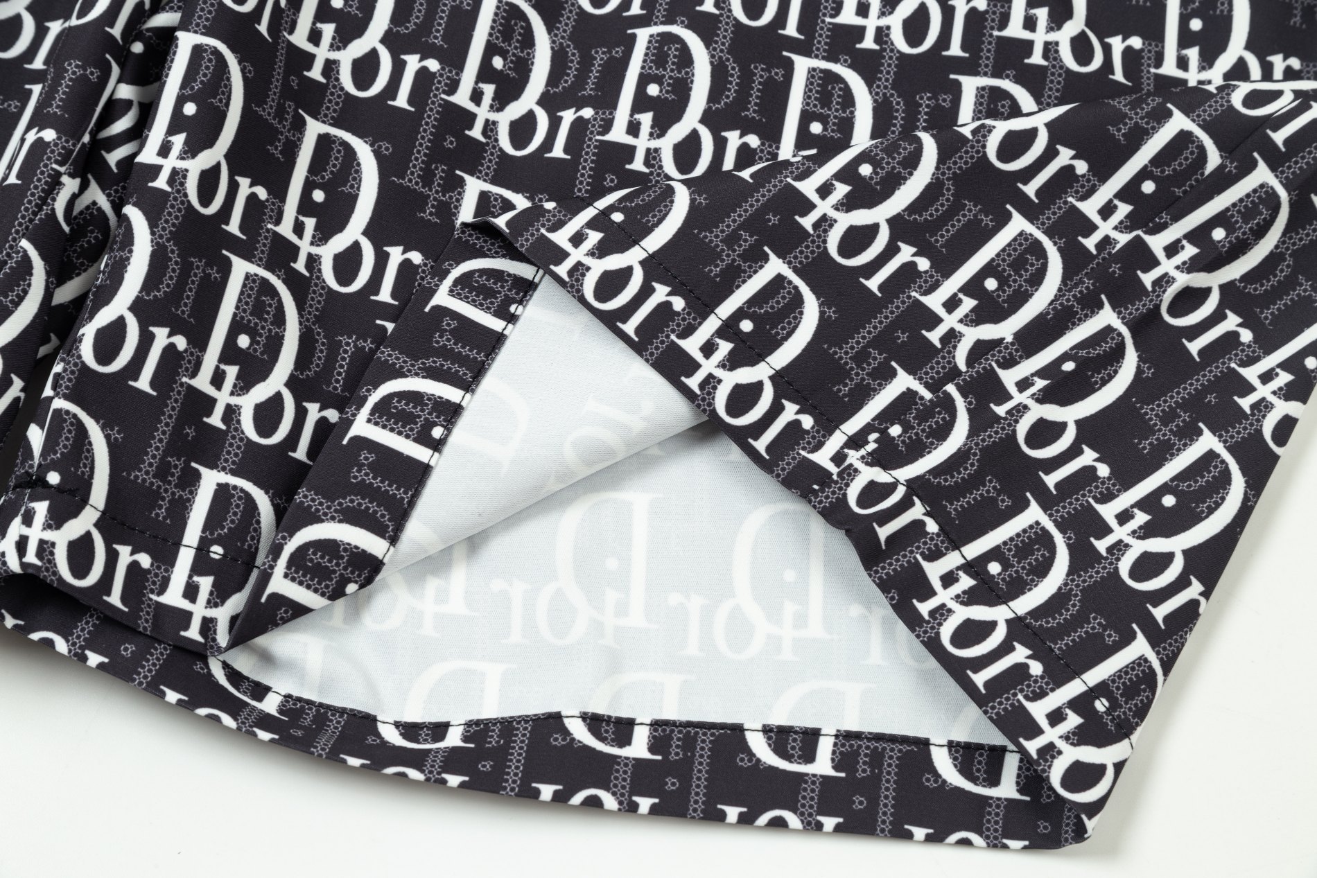 【DIOR  公式旗艦店】ディオール  ショートパンツ  ご好評に付き再入荷！-BRAND OFF
