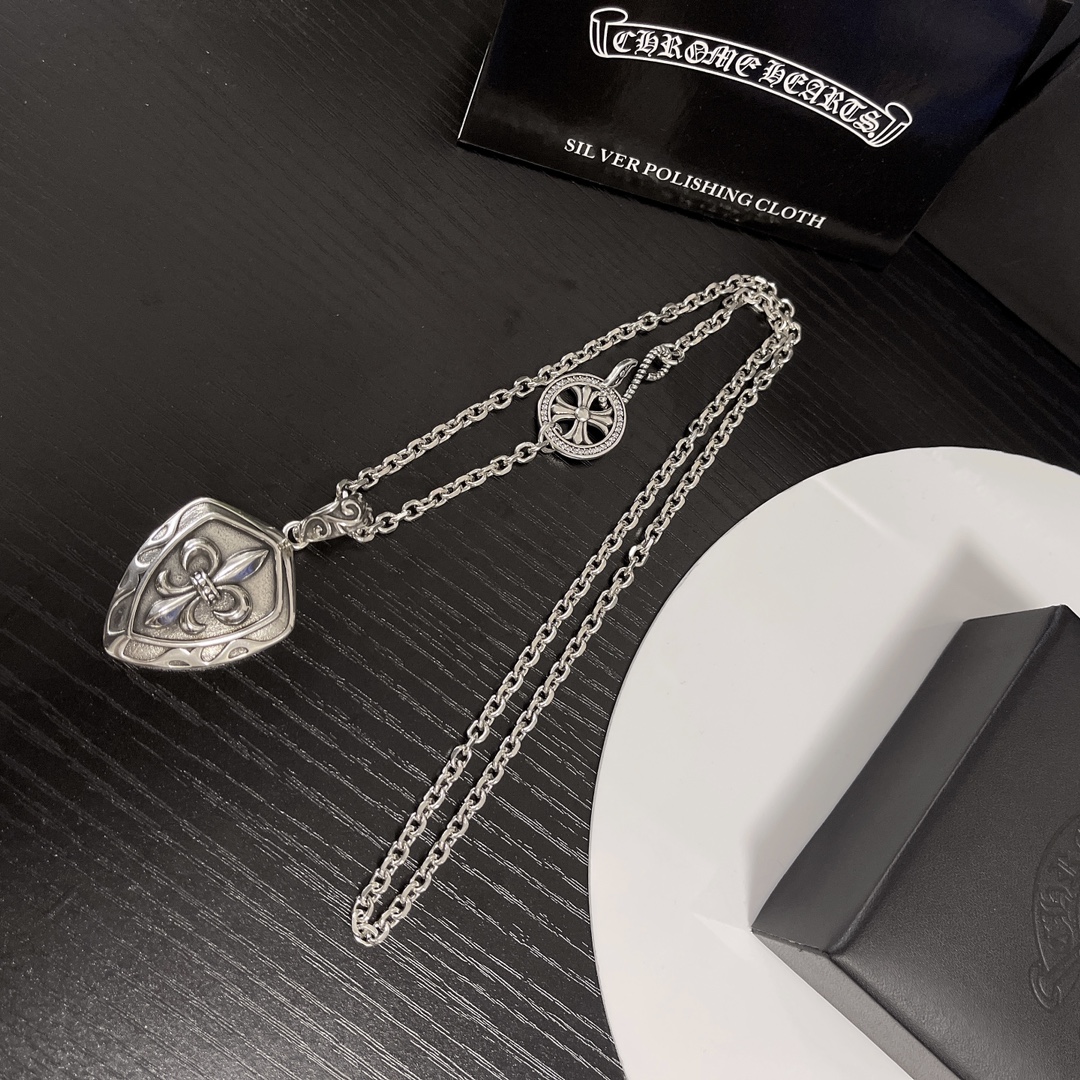 【CHROME HEARTS】クロムハーツ、新しいネックレス万能シンプルファッションオーナメント 2471-BRAND OFF