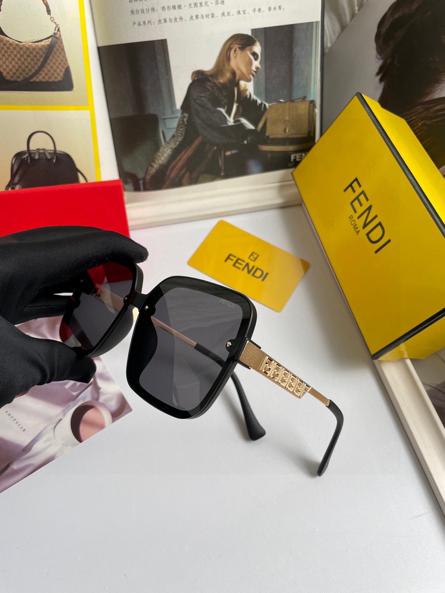 FENDI(フェンディ ) サングラス 24706-BRAND OFF