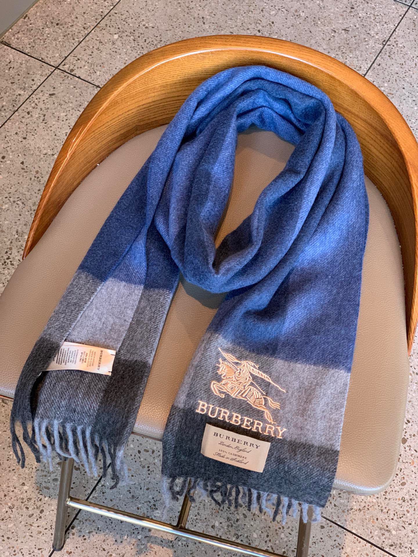 【BURBERRY  バーバリー】スカーフ30*180CM  241108-BRAND OFF
