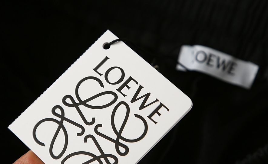 【 LOEWE 公式旗艦店】ロエベ    ショートパンツ  ご好評に付き再入荷！-BRAND OFF