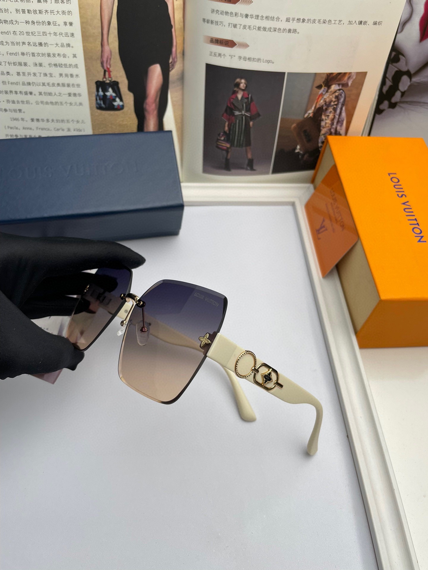 LOUIS VUITTON(ルイヴィトン ) サングラス-BRAND OFF