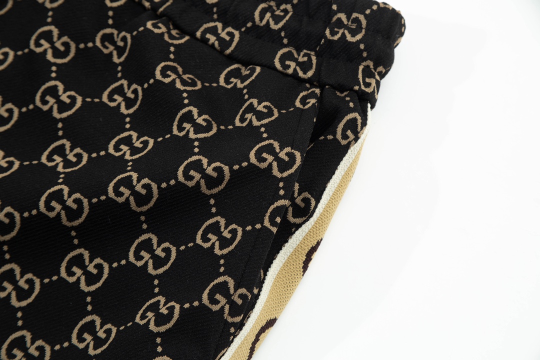 【GUCCI  公式旗艦店】クッチ   ショートパンツ  ご好評に付き再入荷！-BRAND OFF