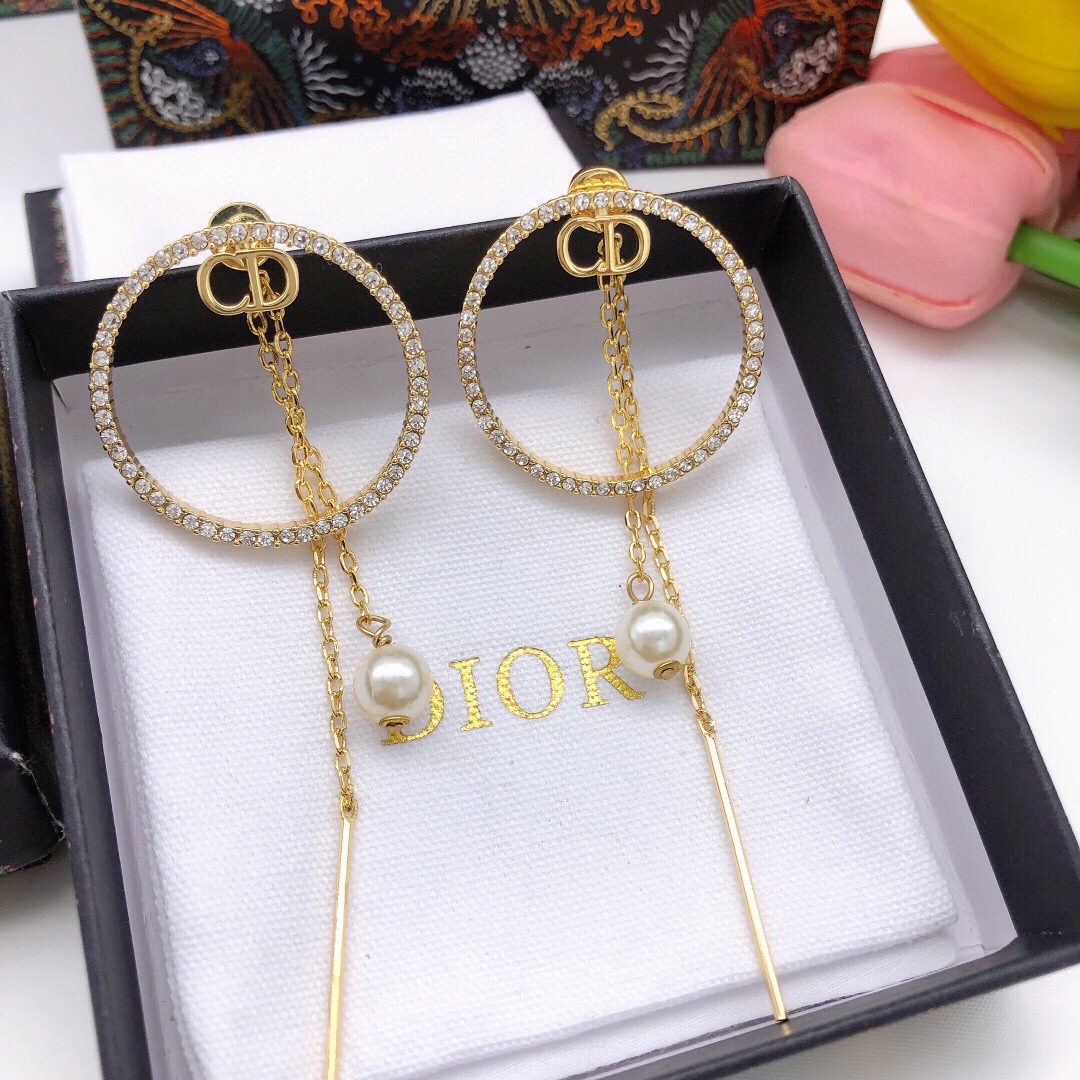 【DIOR】ディオール  ファッションスタイルのイヤリング-BRAND OFF