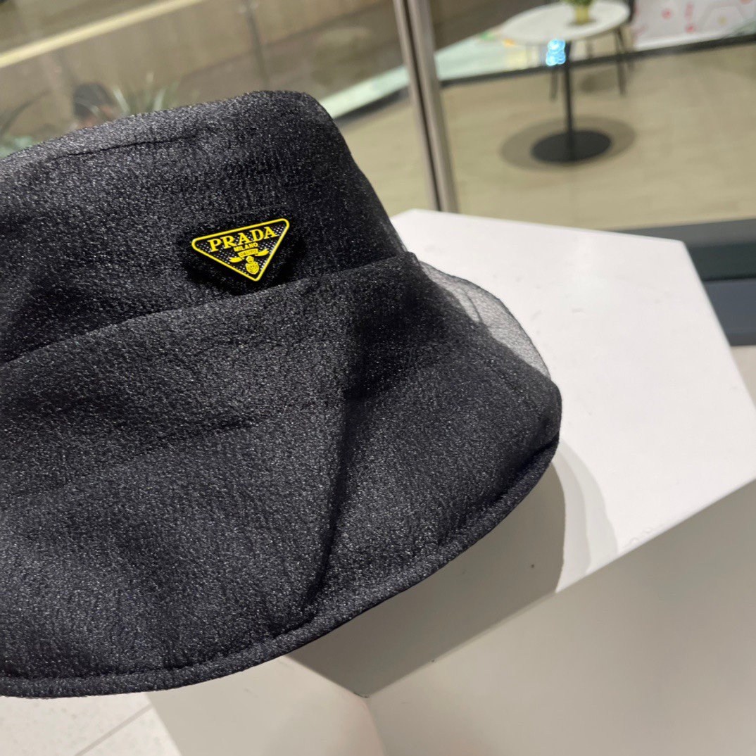 PRADA (プラダ)フィッシャーマンズハット-BRAND OFF