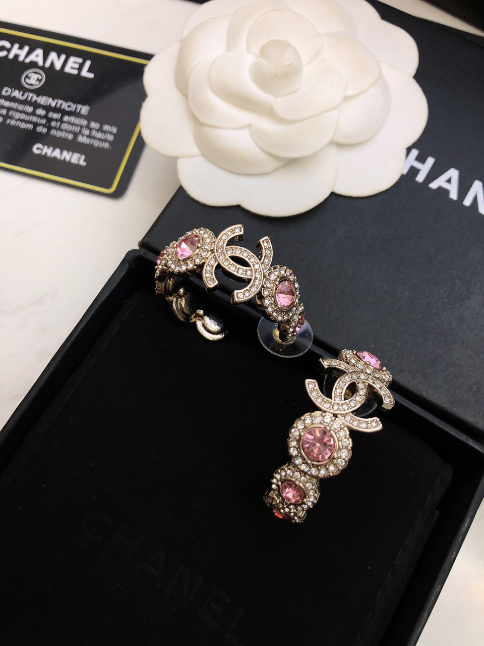 【CHANEL】 シャネル   ファッションスタイルのイヤリング-BRAND OFF