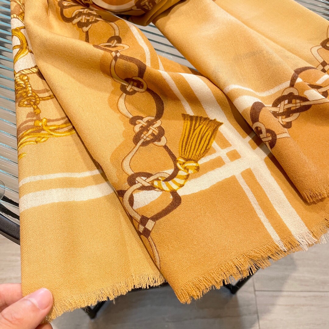 【HERMES エルメス 】スカーフ32*190CM-BRAND OFF