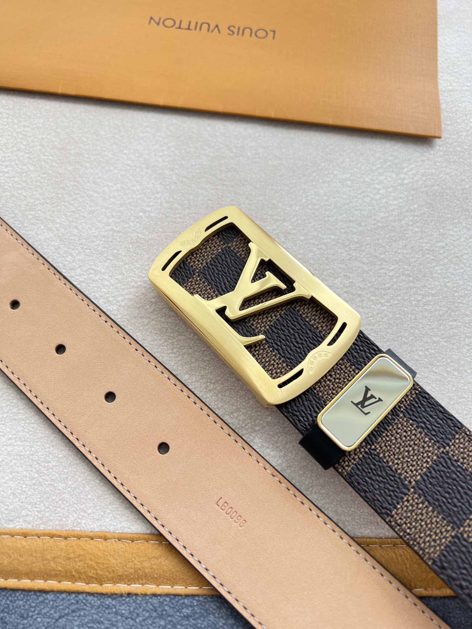 【LOUIS VUITTON】(ルイヴィトン) 3.8cm   ベルト メンズ-BRAND OFF
